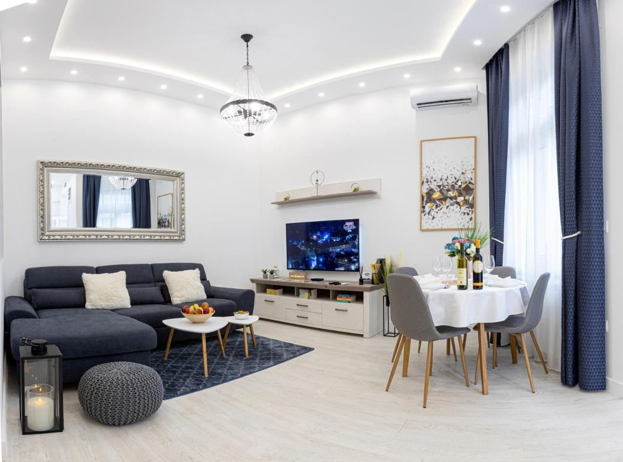 Theatre Square Apartments 노비사드 외부 사진