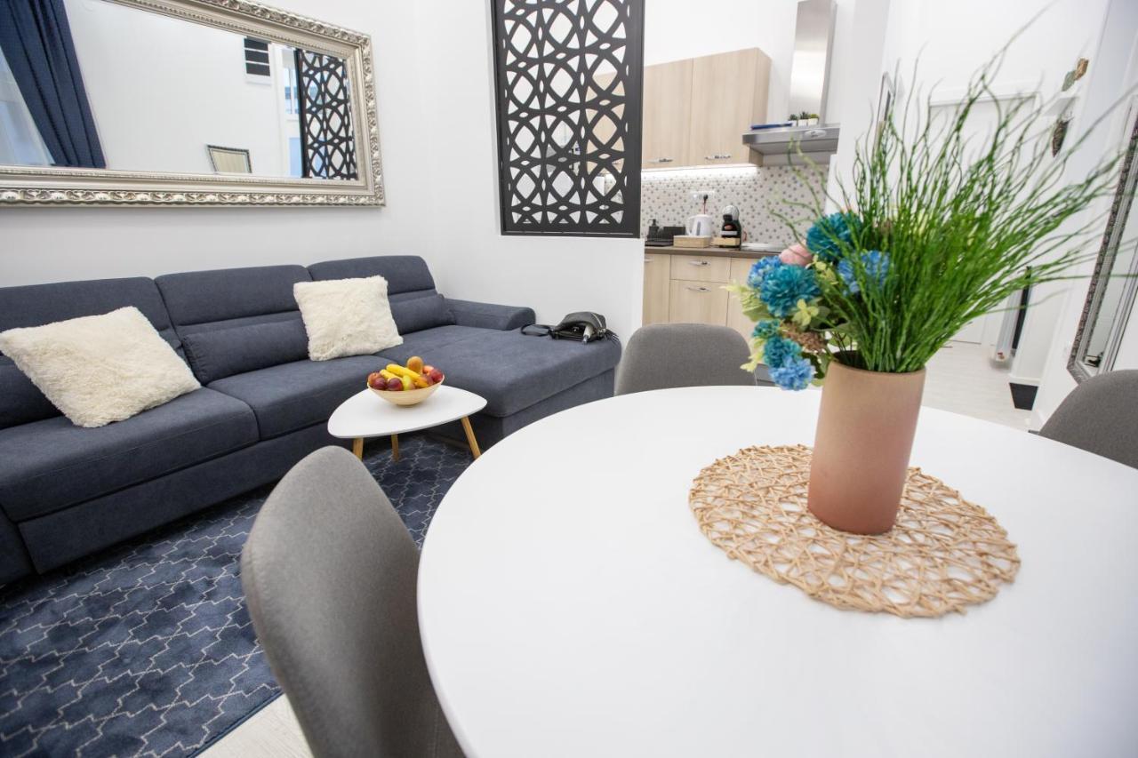 Theatre Square Apartments 노비사드 외부 사진